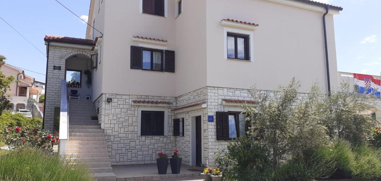 Studio Apartman Kris Marinici  Екстер'єр фото
