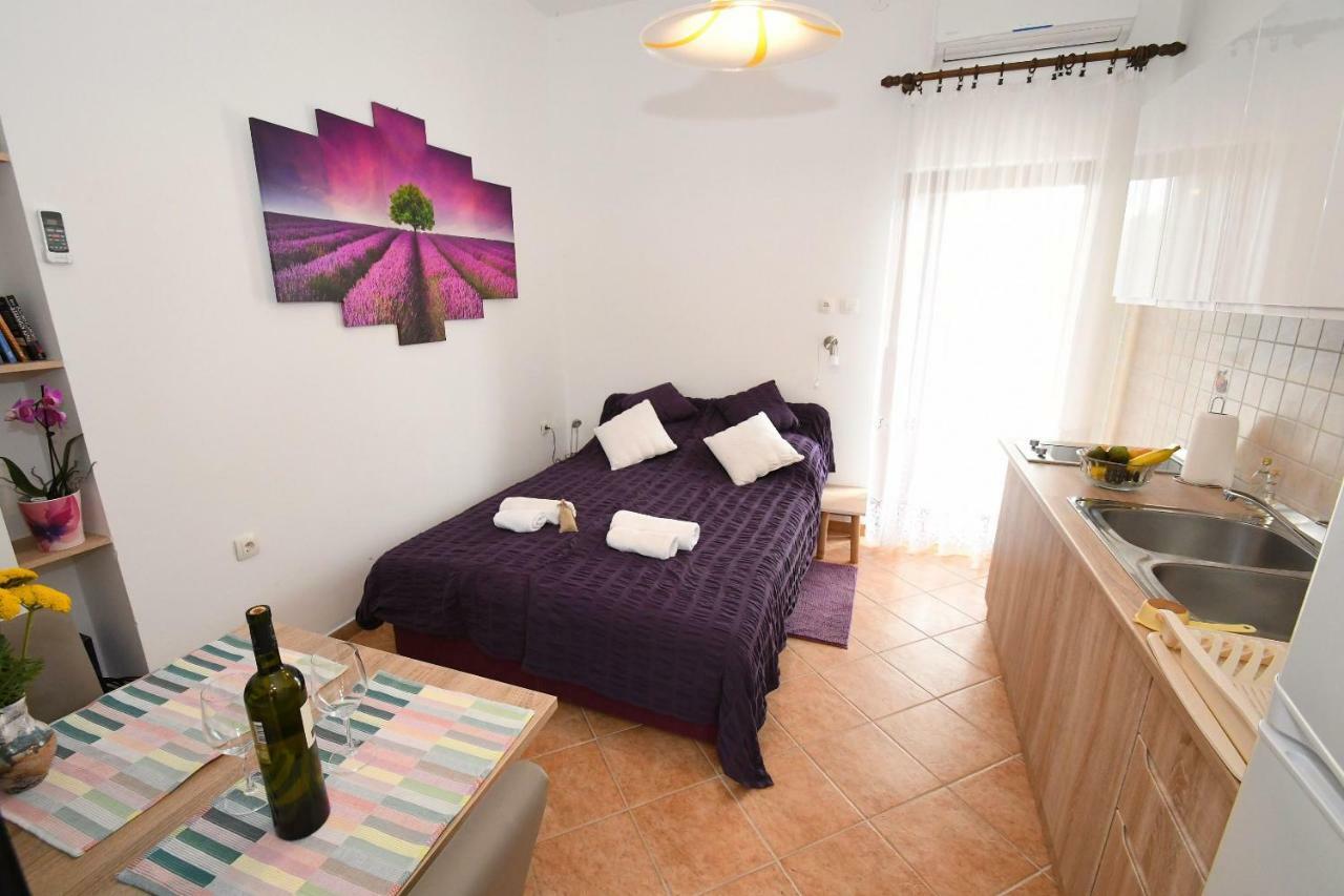 Studio Apartman Kris Marinici  Екстер'єр фото